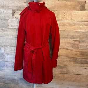 Cloudveil women’s red zip up hooded coat in size medium